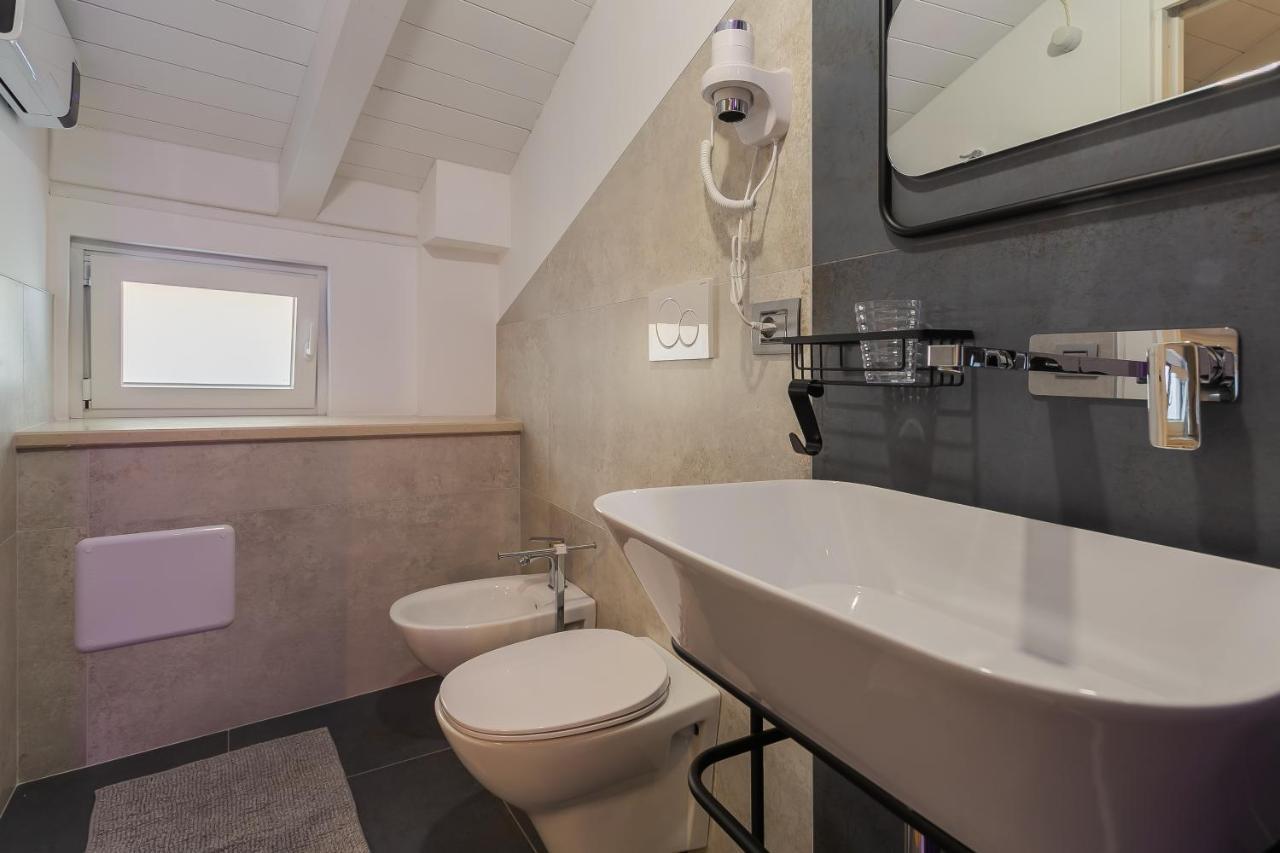 La Maddalena Suite & Rooms Bitonto Esterno foto
