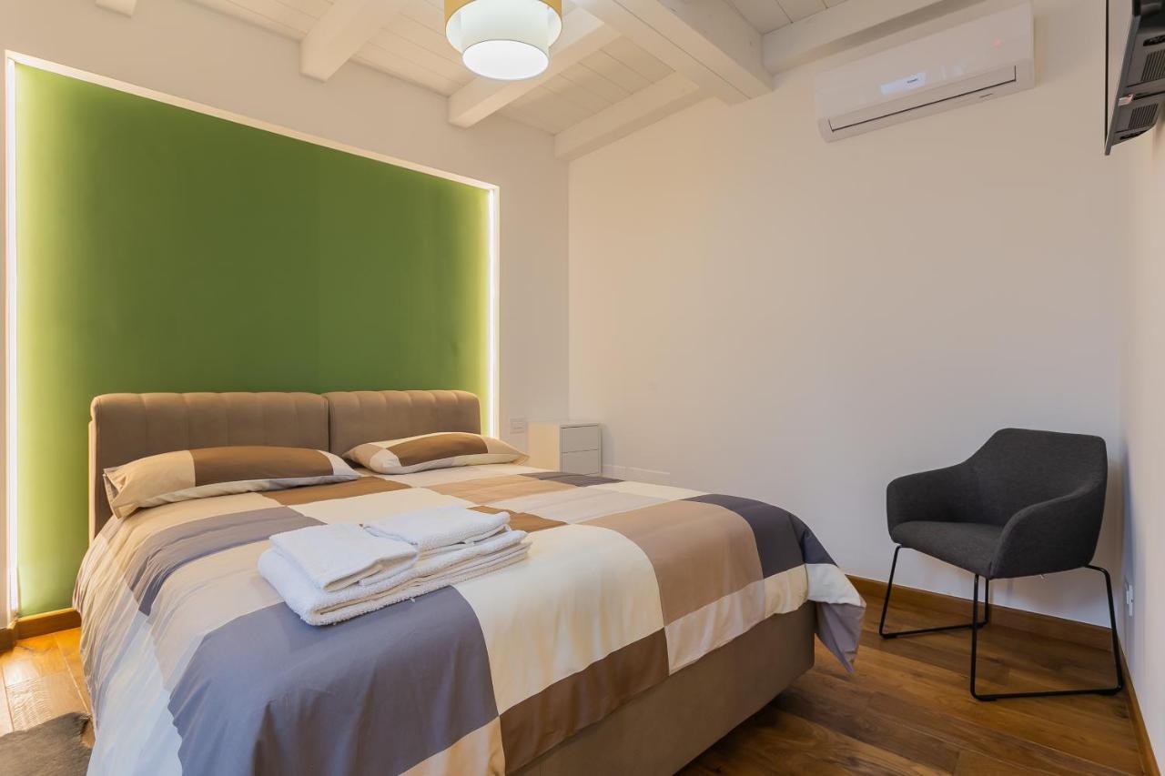 La Maddalena Suite & Rooms Bitonto Esterno foto